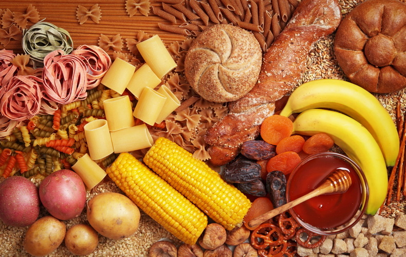 shutterstock_95067940-nutritionist-.jpg